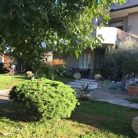 Giulini فندق مبيت وإفطار رو